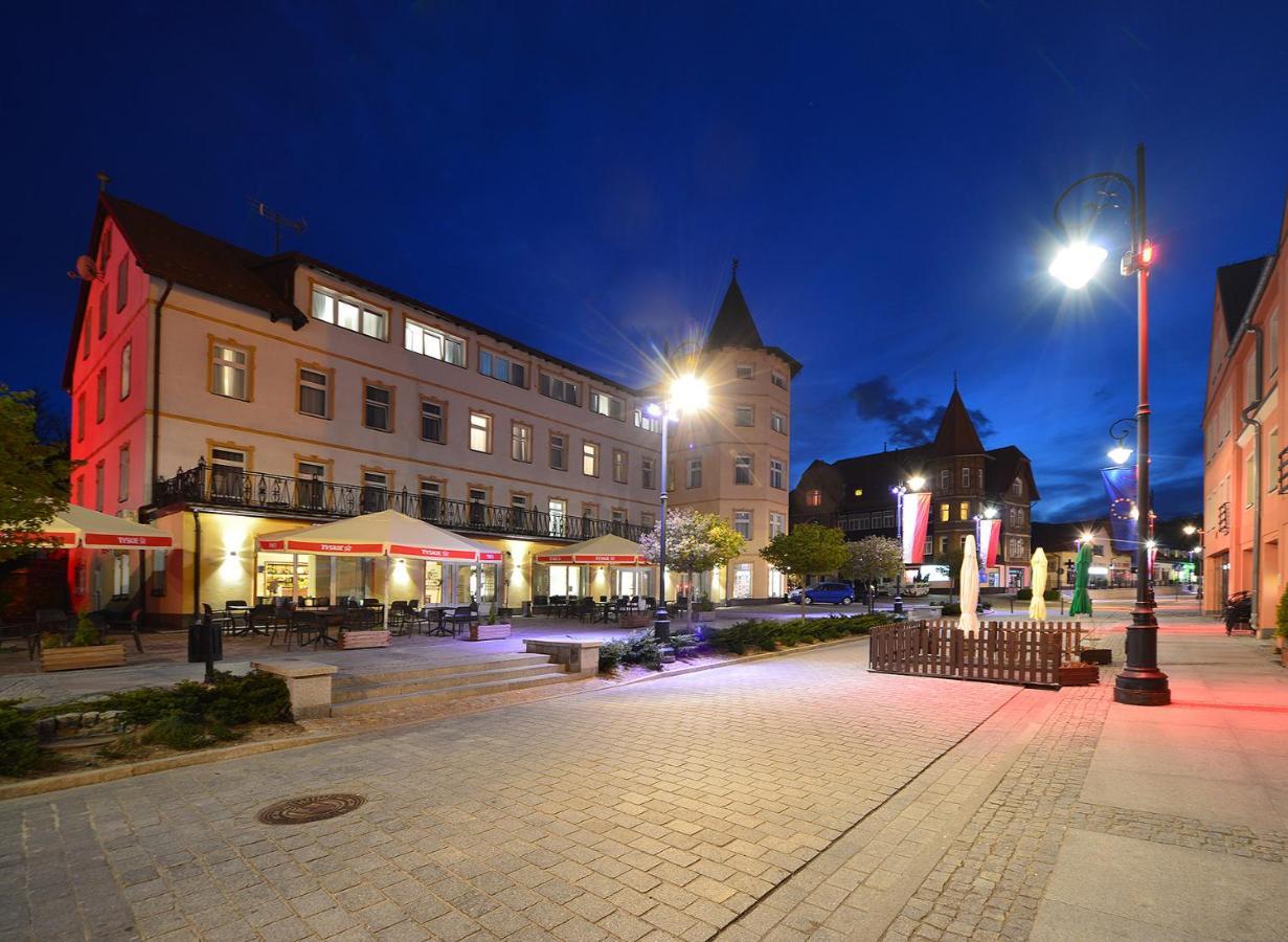 Świeradów-Zdrój Dobrzynski Resort Topaz מראה חיצוני תמונה